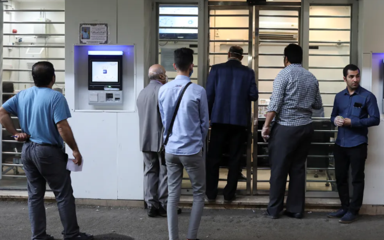 İran banklara kiberhücum olduğunu